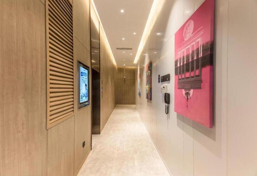 Hanting Premium Hotel Shanghai Yingao West Road Metro Station