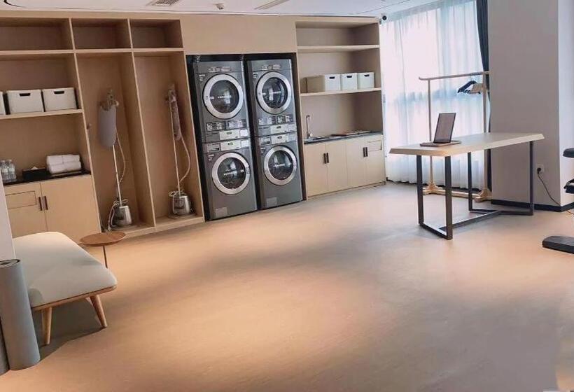 Ji Hotel Haikou Dong Station