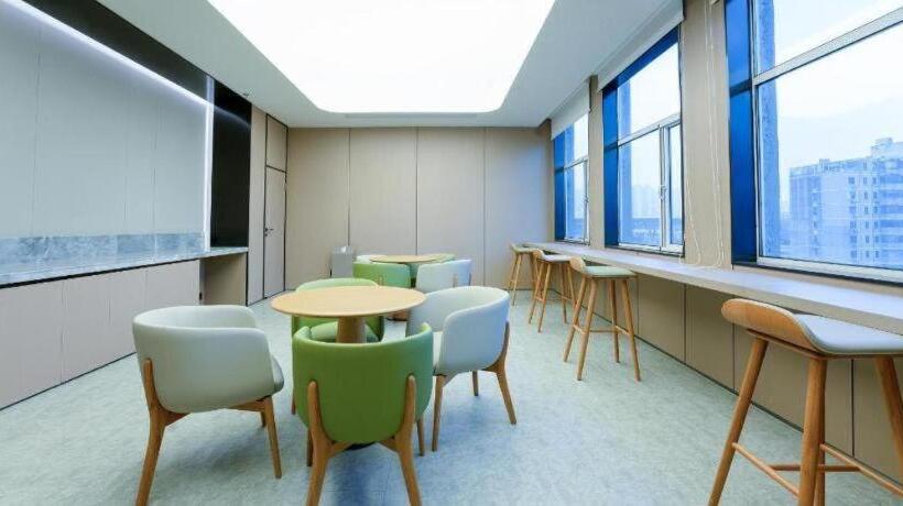 Ji Hotel Jiujiang Railway Station Plaza