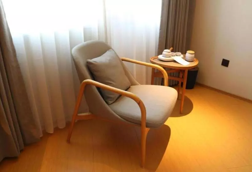 Ji Hotel Korla People S Square