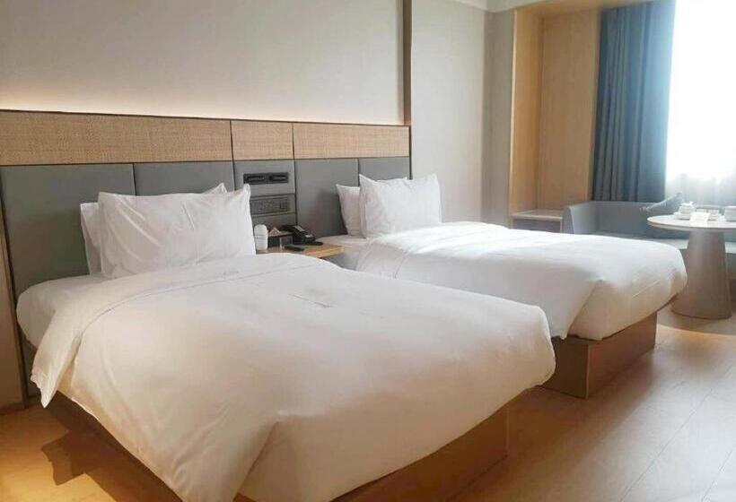 Ji Hotel Korla People S Square