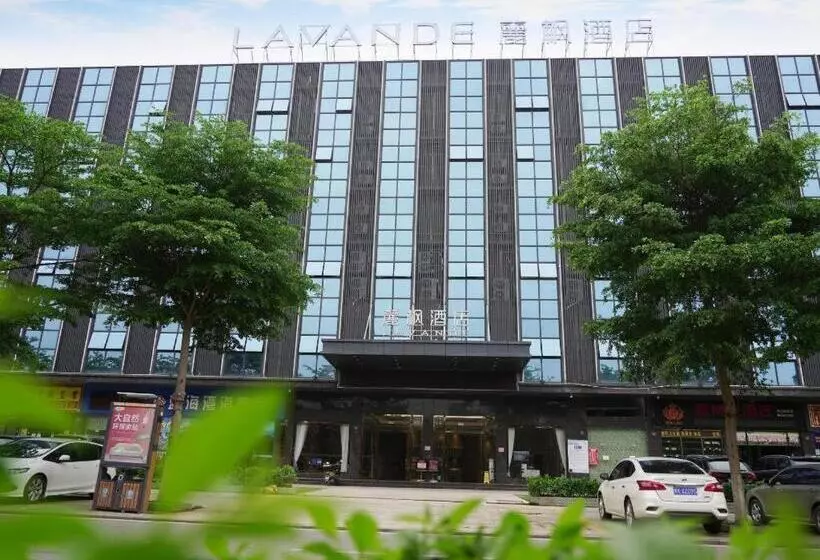 Lavande Hotel Maoming Dianbai Wanda Plaza