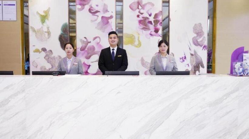 Lavande Hotel Maoming Dianbai Wanda Plaza
