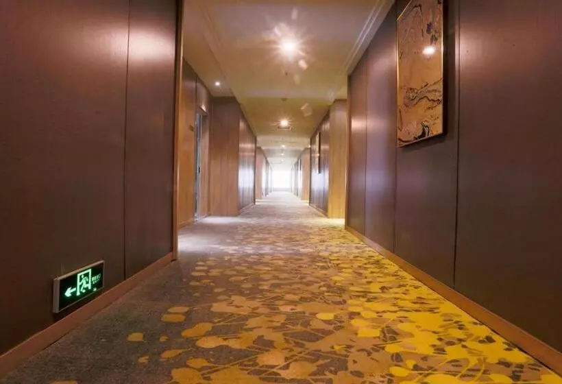 Starway Hotel Nanjing Getang Metro Station