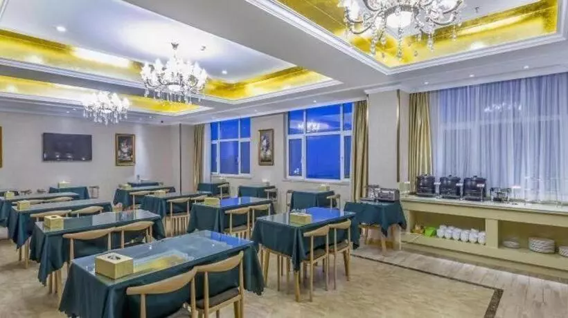 Vienna Hotel Shandong Dezhou Government Shopping Plaza