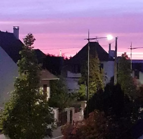 ベッドアンドブレックファースト La Maison De Sama à Paris Près Du Métro