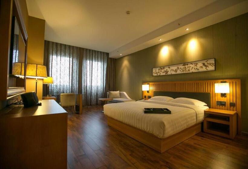 Crystal Orange Hotel Nanjing Olympic Sports Zhongsheng International Expo Center