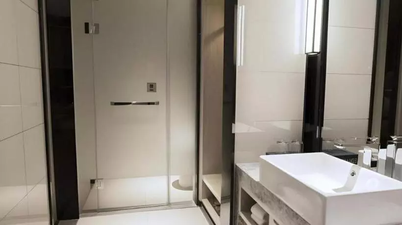 Echarm Hotel Zhongxiang Mochou Lake