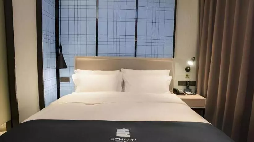 Echarm Hotel Zhongxiang Mochou Lake