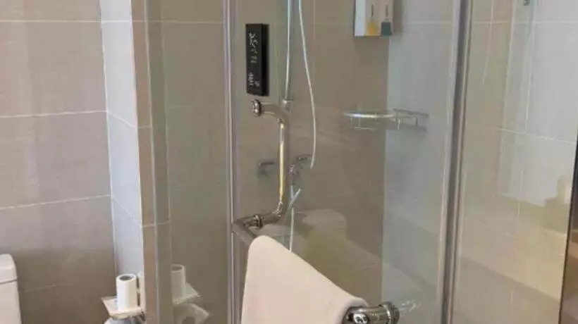 Hotelli City Comfort Inn Bozhou Wanda Kangmei Traditional Chinese Medicine City