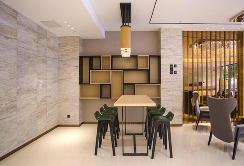 Hotel City Comfort Inn Nanning Huanan City