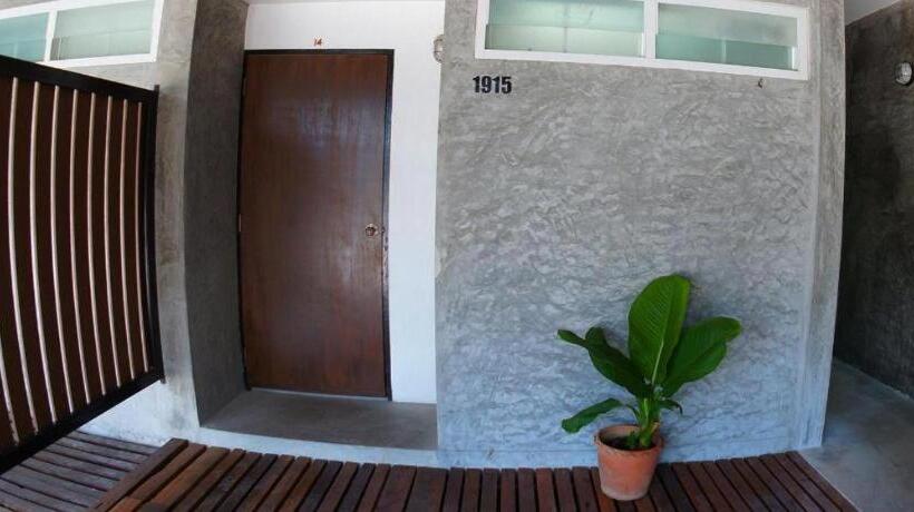 בית מלון כפרי Golf 19