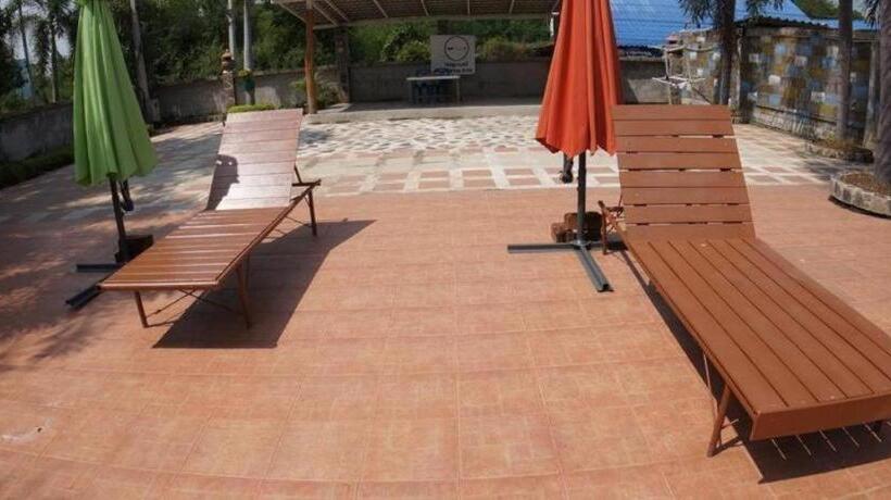 בית מלון כפרי Golf 19