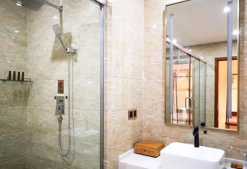 Hotelli James Joyce Coffetel·yan An Railway Station Northwest Bureau Old Site