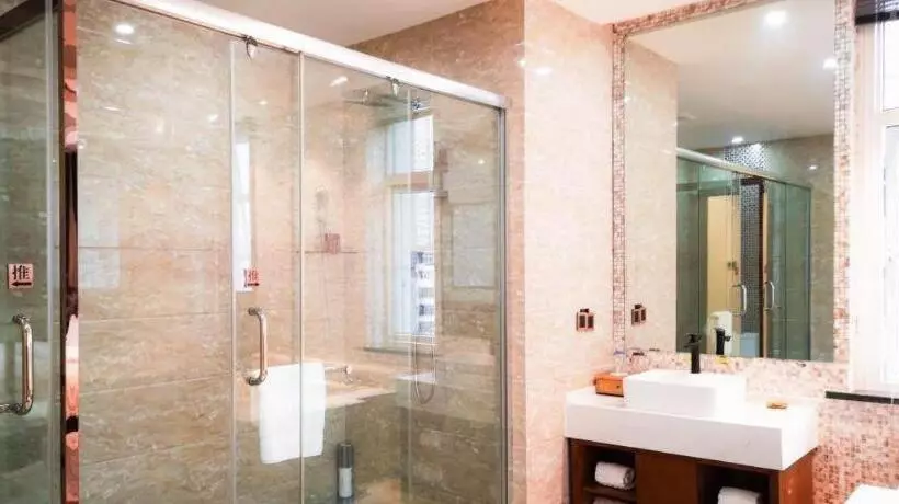 Hotelli James Joyce Coffetel·yan An Railway Station Northwest Bureau Old Site