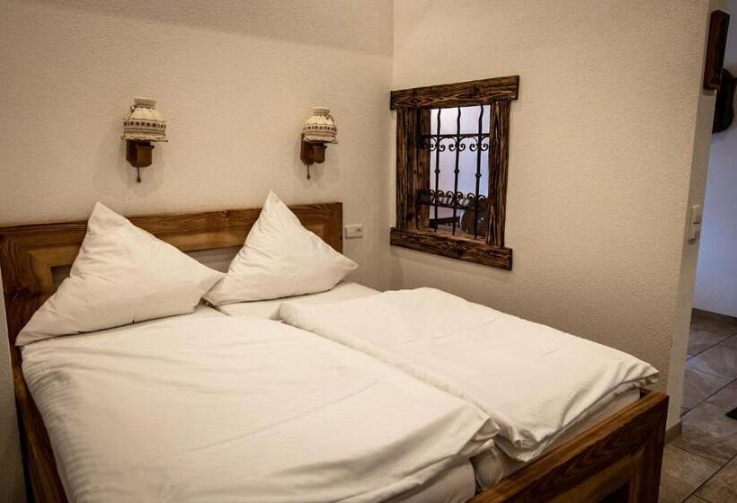 בית מלון כפרי Lamm Eigeltingen