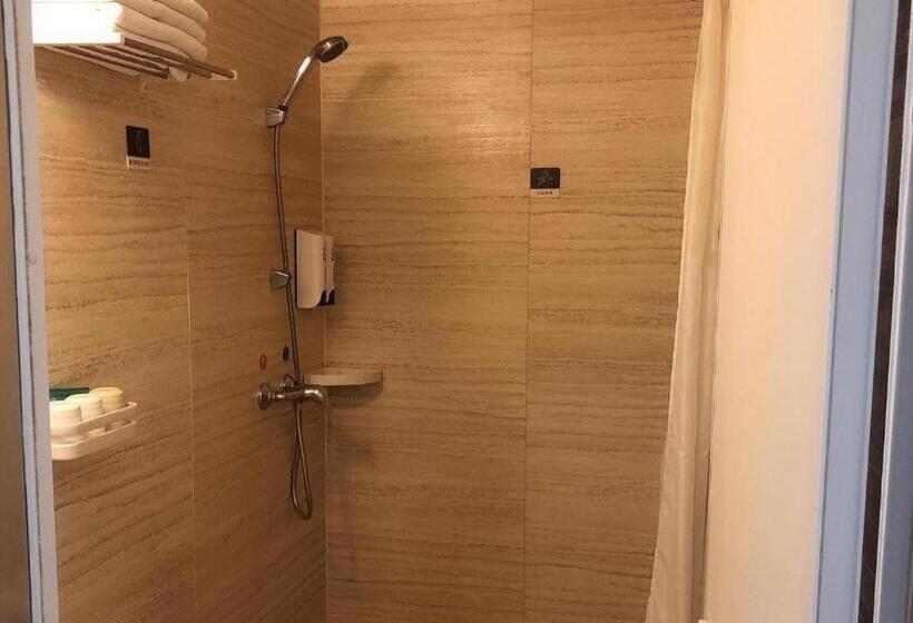 Pai Hotels Shijiazhuang Railway Station West Square