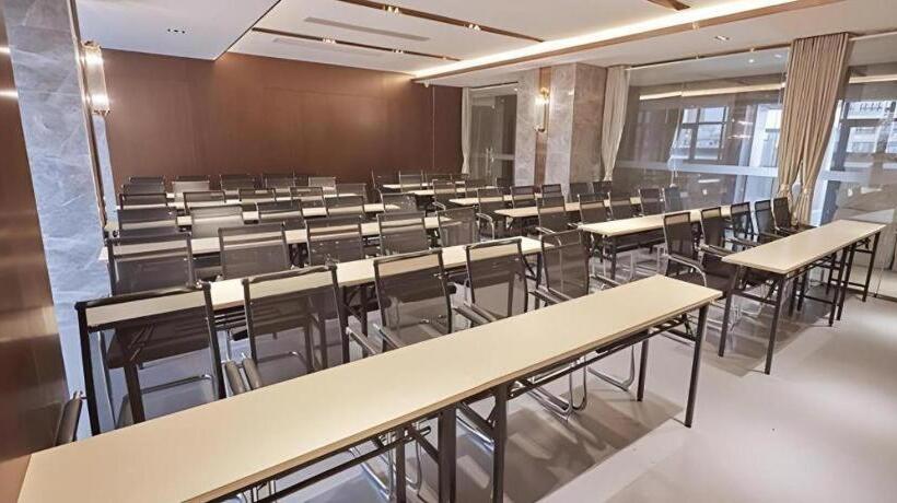 Poltton International Service Apartment Hotel Zhanjiang Dingsheng Plaza Zhanchuan Middle Avenue