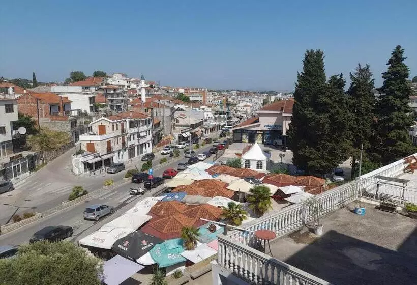 Ulpiana   Apartments,rooms,hostel