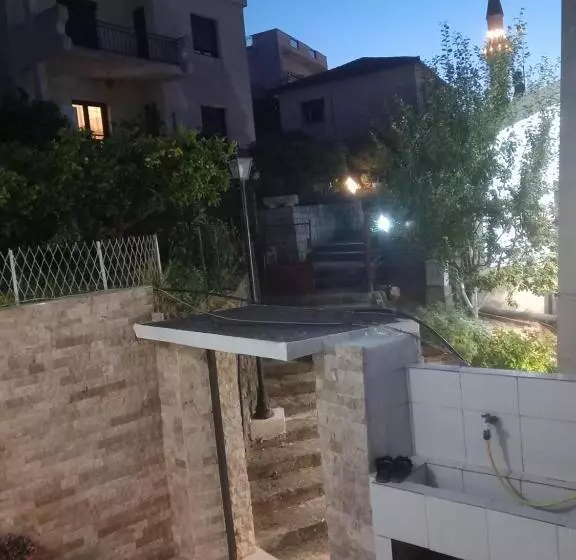 Ulpiana   Apartments,rooms,hostel