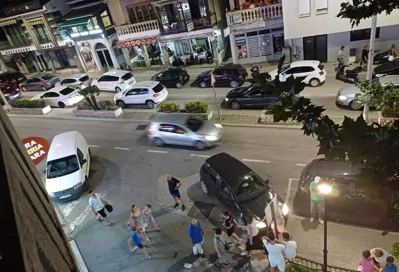 Ulpiana   Apartments,rooms,hostel