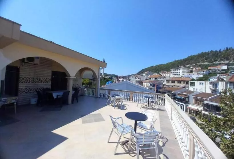 Ulpiana   Apartments,rooms,hostel