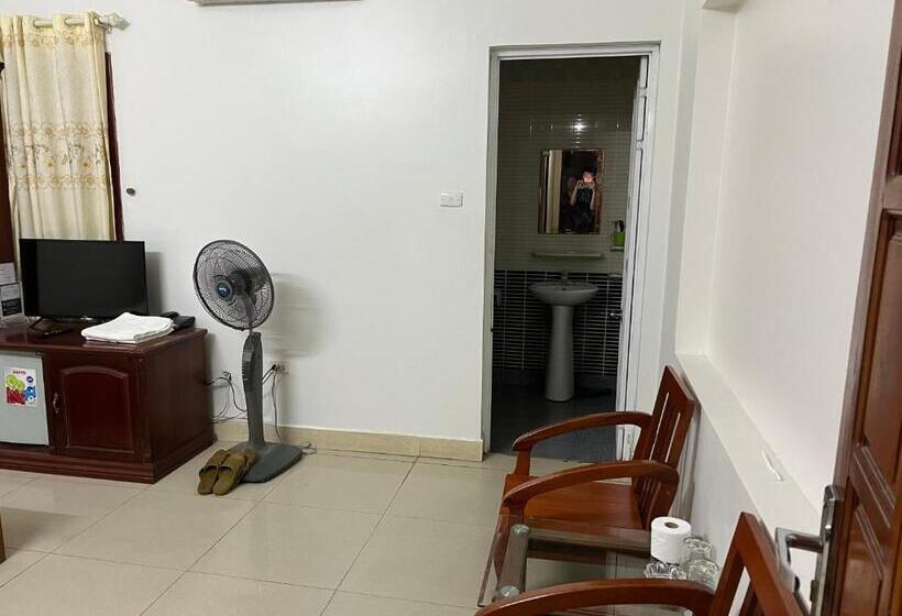 تختخواب و صبحانه Anh đào