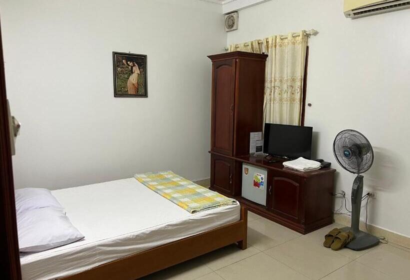 تختخواب و صبحانه Anh đào