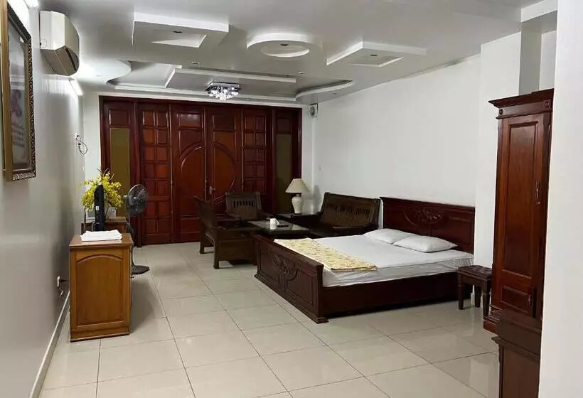 تختخواب و صبحانه Anh đào