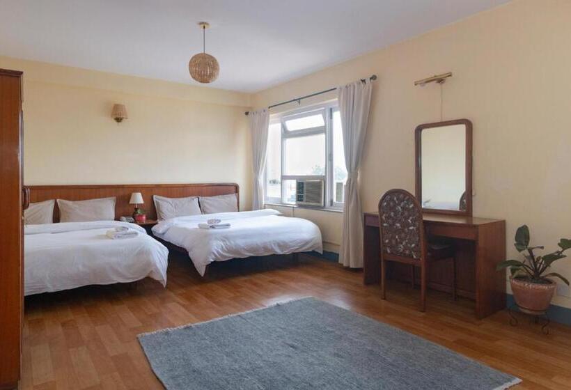 تختخواب و صبحانه Sherwi Hyul