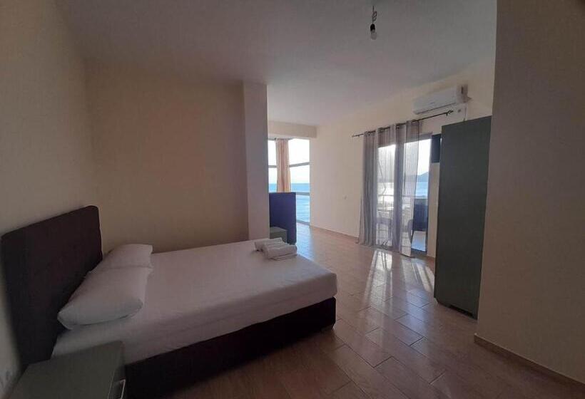 Dhanil Hotel Borsh   Himare