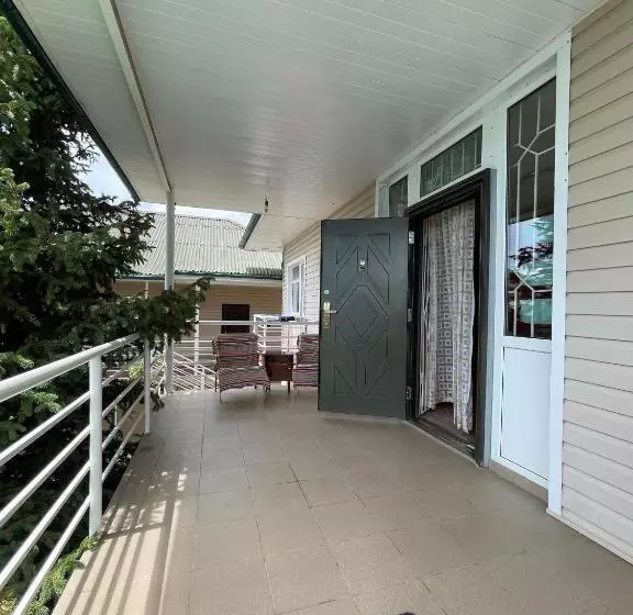 هتل отель на берегу