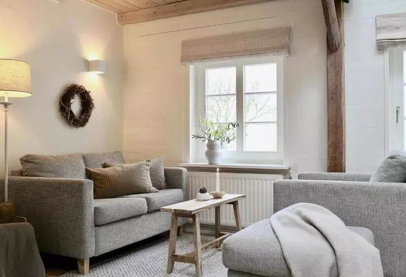 ホテル Ferienwohnung Gröde Bei Familie Wulff