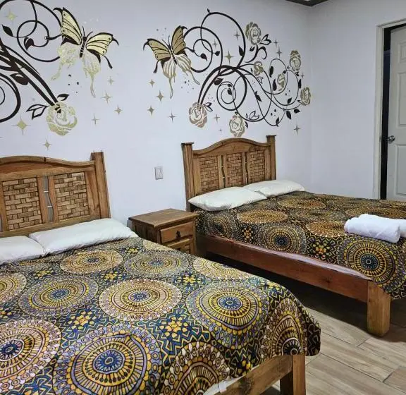 ホテル Posada Villa Aurora