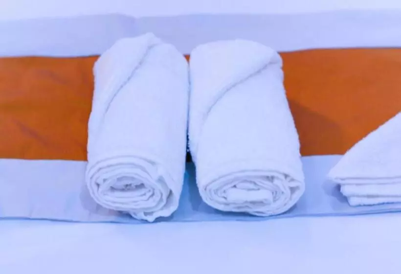 Majatalo Happiness Guesthouse