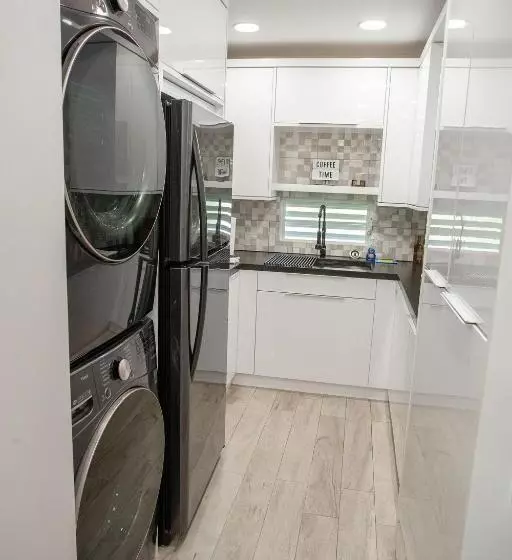 استراحتگاه Ecomar Rentals