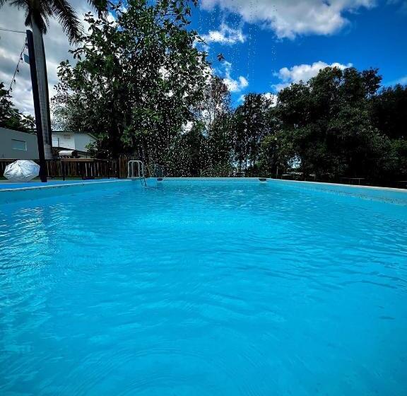 استراحتگاه Ecomar Rentals