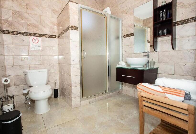 استراحتگاه Ecomar Rentals