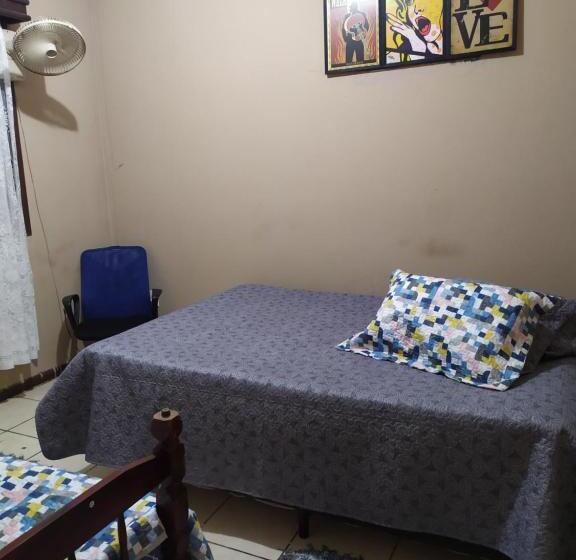 ユースホステル República Biguaçu Suíte