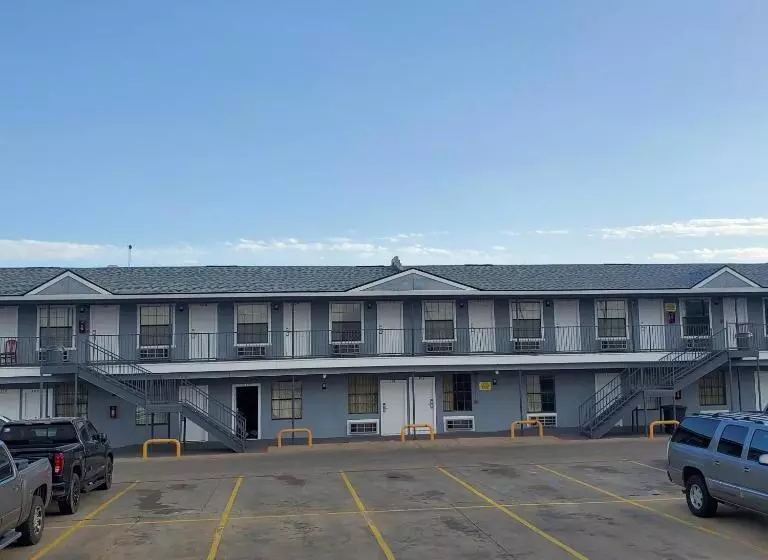 Motel 9