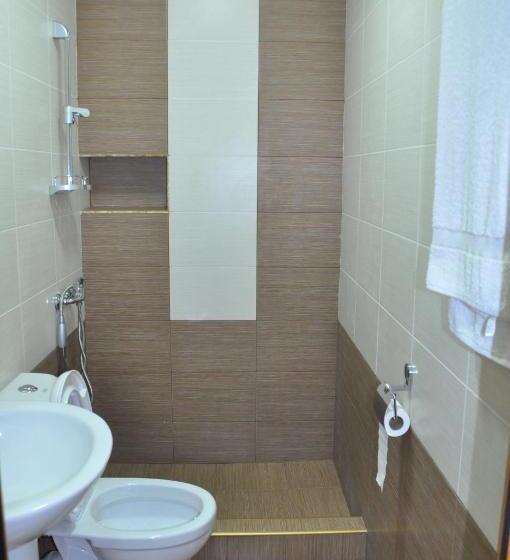 تختخواب و صبحانه Kamar Hotel Ijevan