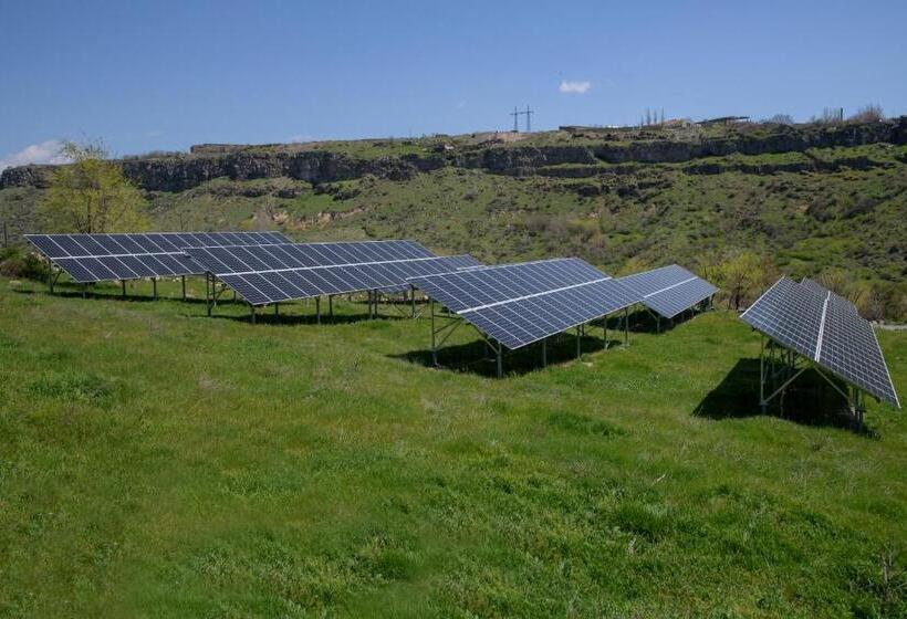 בית מלון כפרי Arzni Health Resort