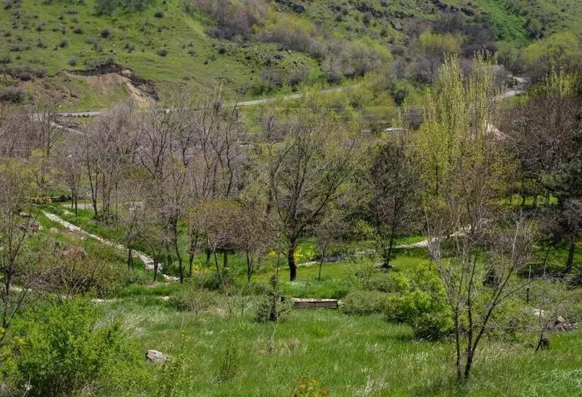 هتل Arzni Health Resort