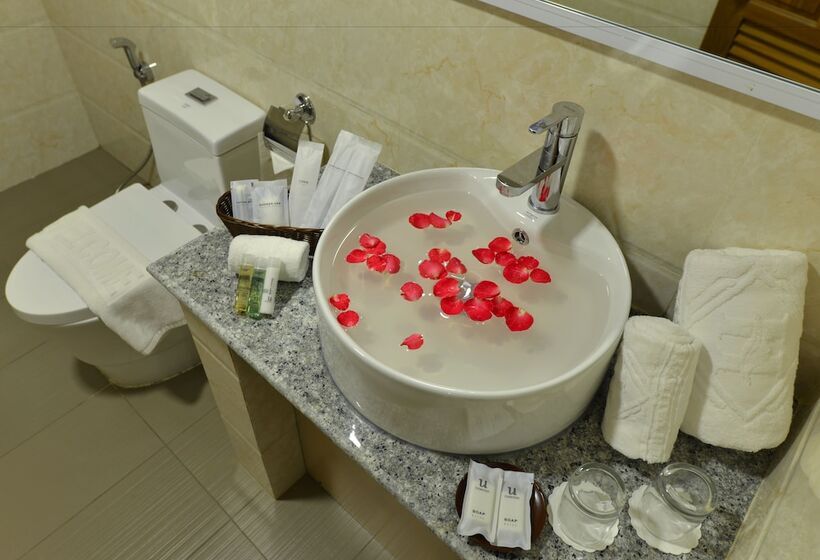 Hotel H Valley Yangon