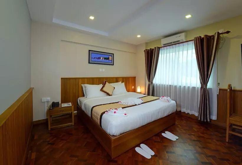 هتل H Valley Yangon
