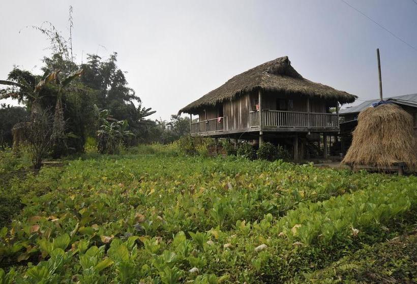 هتل Malikha Lodge