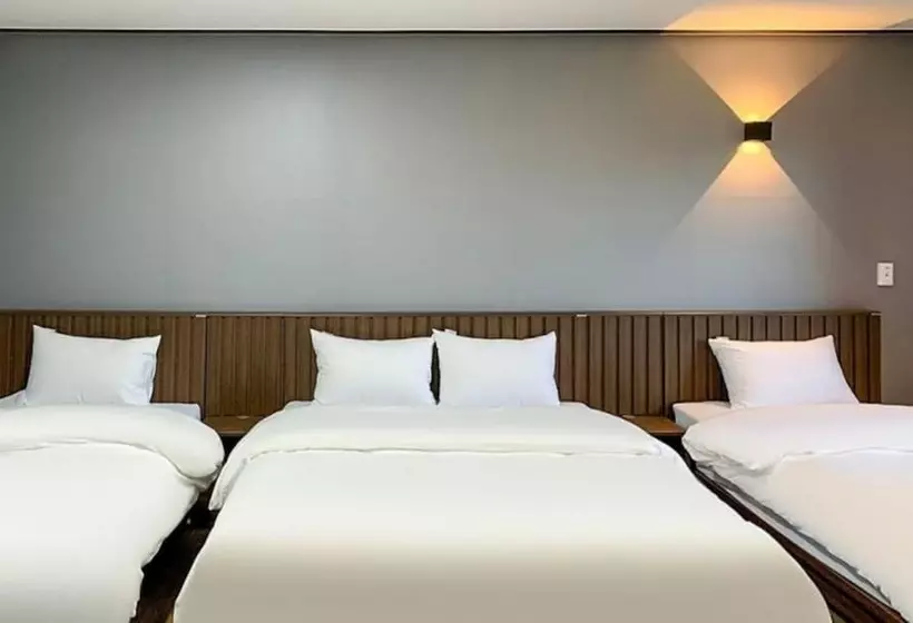Namwon Sanriji Hotel Pension