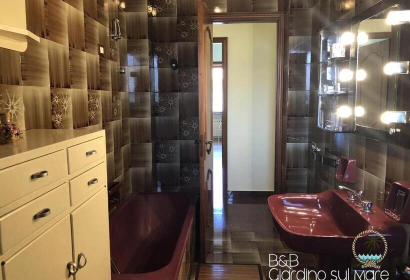 ベッドアンドブレックファースト Giardino Sul Mare