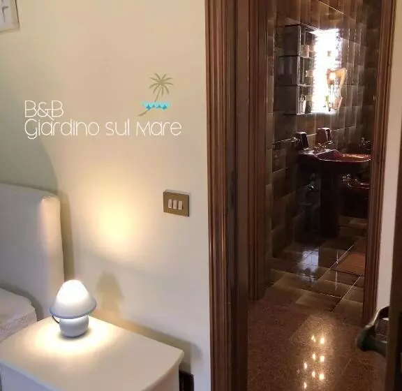 ベッドアンドブレックファースト Giardino Sul Mare