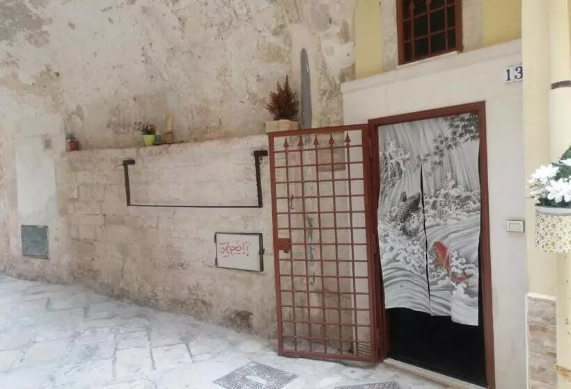 Aamiaismajoitus (B&B) Unique White Stone Studio